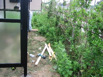 �T�����[���Ƌ��E��